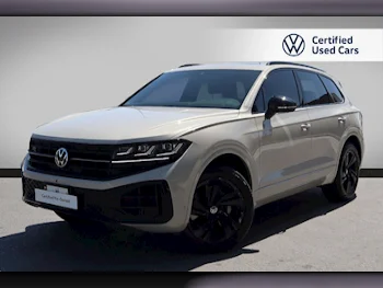 Volkswagen  Touareg  R line  2024  Automatic  5,800 Km  6 Cylinder  All Wheel Drive (AWD)  SUV  Beige  With Warranty