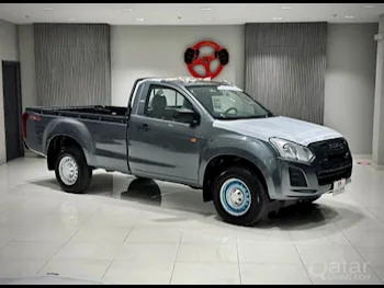 اسوزو  دي-ماكس  2024  عادي  0 كم  4 سلندر  دفع رباعي  بيكب  رمادي  تحت الضمان