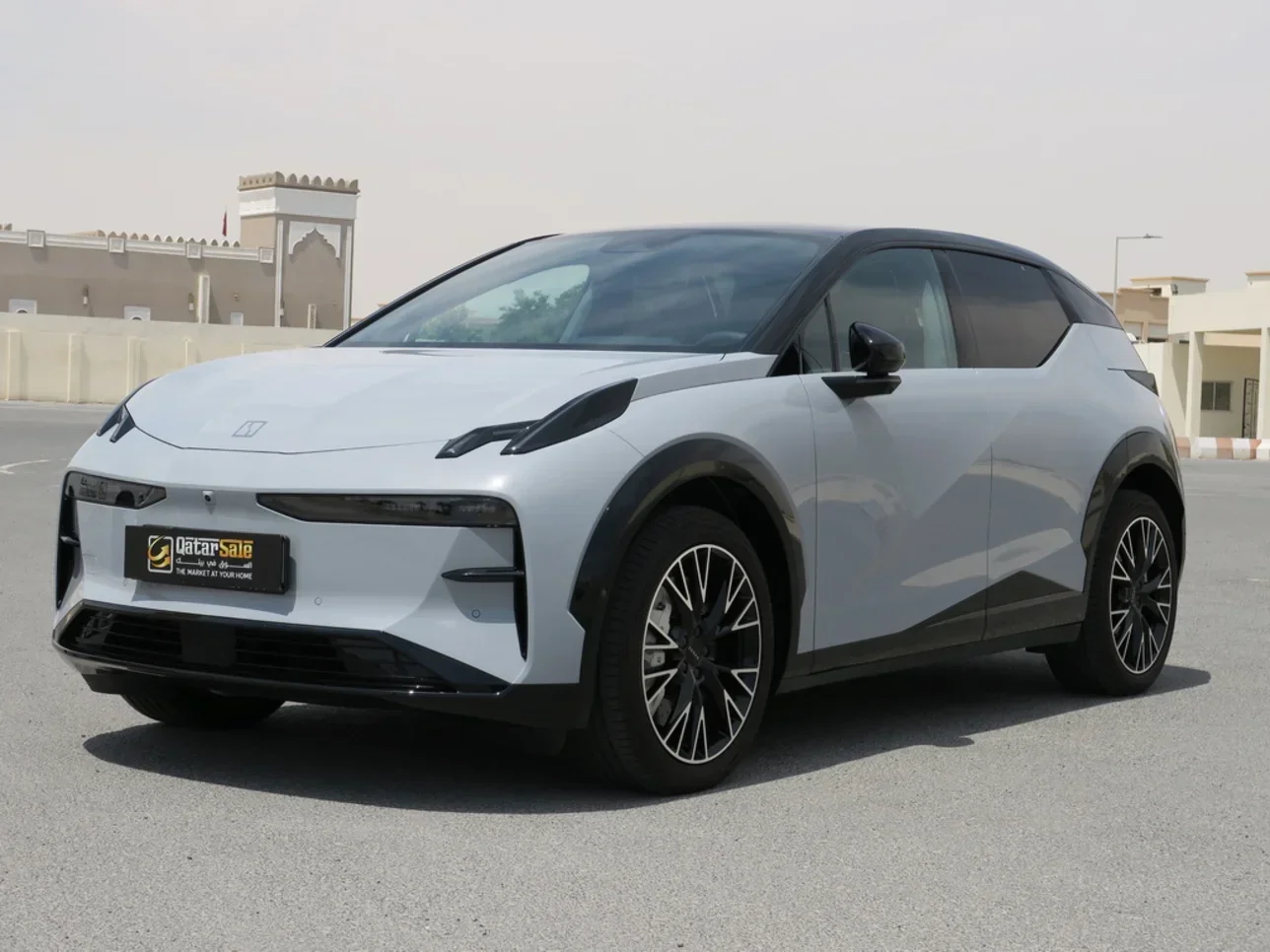 زيكير  اكس  2024  اوتوماتيك  7,065 كم  0 سلندر  دفع كلي مستمر  سيدان  رمادي