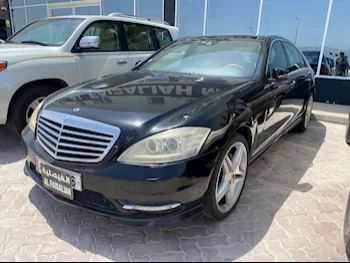 مرسيدس - بنز  اس - كلاس  350  2011  اوتوماتيك  158,000 كم  6 سلندر  دفع خلفي  سيدان  أسود