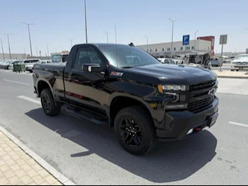 شفروليه  سلفرادو  ال تي تريل بوس زد 71  2021  اوتوماتيك  100,000 كم  8 سلندر  دفع رباعي  بيكب  أسود