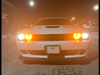 Dodge  Challenger  R/T  2019  Automatic  78,000 Km  8 Cylinder  Rear Wheel Drive (RWD)  Coupe / Sport  White