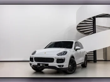 بورش  كيان  اس  2016  اوتوماتيك  85,500 كم  6 سلندر  دفع رباعي  اس يو في  أبيض