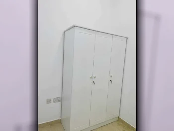 خزائن ودواليب الملابس والزينة - دوحة فيرنيتشر  - خزائن  - أبيض