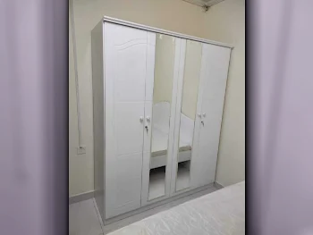 خزائن ودواليب الملابس والزينة - دوحة فيرنيتشر  - خزائن  - أبيض