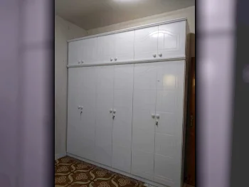 خزائن ودواليب الملابس والزينة - دوحة فيرنيتشر  - خزائن  - أبيض