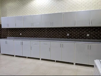 أدراج وخزائن المطبخ - أبيض  - قطر