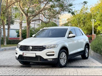 Volkswagen  T-Roc  R Line  2021  Automatic  24,000 Km  4 Cylinder  Rear Wheel Drive (RWD)  SUV  White