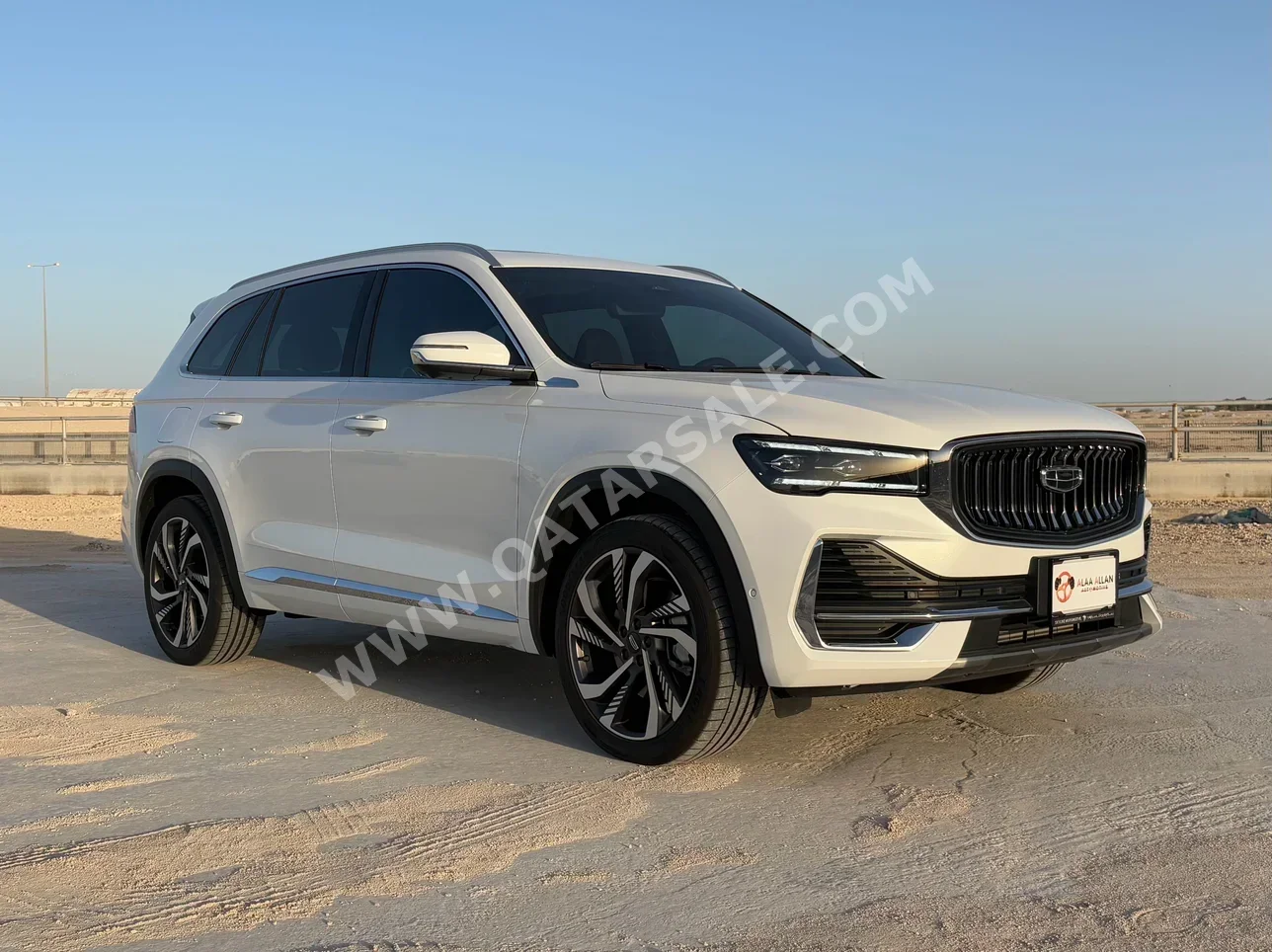 Geely  manjaro  Luxury  2025  Automatic  12,000 Km  4 Cylinder  Front Wheel Drive (FWD)  SUV  White  With Warranty