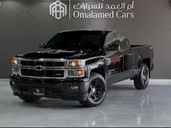 Chevrolet  Silverado  LTZ - Z71  2015  Automatic  167,000 Km  8 Cylinder  All Wheel Drive (AWD)  Pick Up  Black