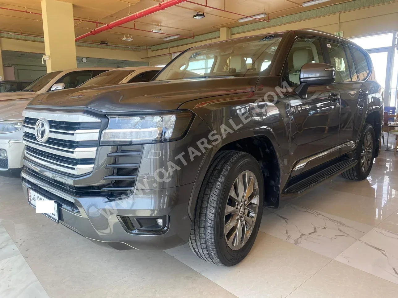 تويوتا  لاند كروزر  جي اكس ار توين توربو  2024  اوتوماتيك  50,000 كم  6 سلندر  دفع رباعي  اس يو في  رمادي  تحت الضمان