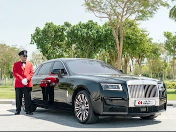 رولس - رويز  غوست  12 سلندر  فخمة  أسود  2024