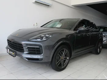 Porsche  Cayenne  Coupe  2020  Automatic  57,000 Km  6 Cylinder  All Wheel Drive (AWD)  SUV  Gray