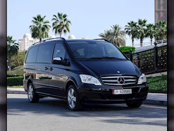 مرسيدس - بنز  فيانو  2016  اوتوماتيك  69,000 كم  4 سلندر  دفع خلفي  فان \ باص  أسود