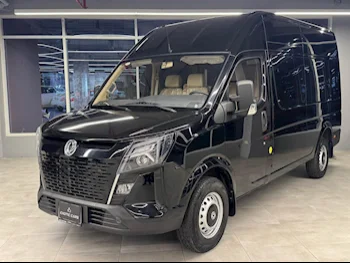 Dongfeng  A 08  2022  Automatic  1,400 Km  4 Cylinder  Front Wheel Drive (FWD)  Van / Bus  Black  With Warranty