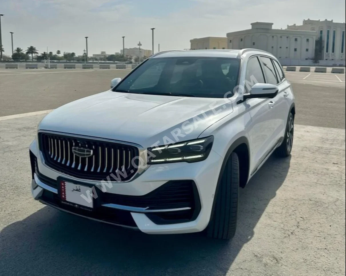 Geely  manjaro  Luxury  2023  Automatic  32,500 Km  4 Cylinder  Four Wheel Drive (4WD)  SUV  White  With Warranty