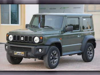 سوزوكي  جمني  2021  اوتوماتيك  38,000 كم  4 سلندر  دفع رباعي  اس يو في  أخضر