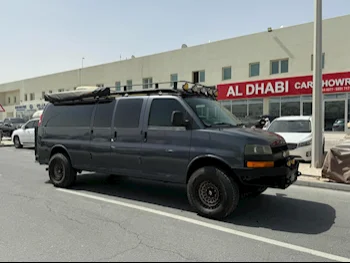 Chevrolet  Express  2015  Automatic  77,000 Km  8 Cylinder  Four Wheel Drive (4WD)  Van / Bus  Gray