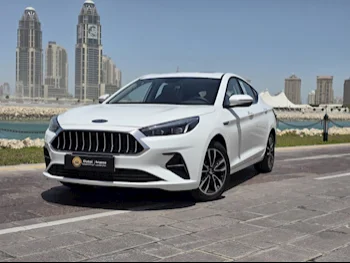 Jac  J7 - Intelligent  4 Cylinder  Sedan  White  2025