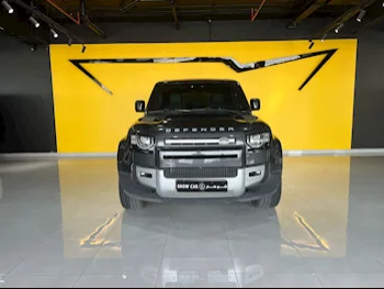 Land Rover  Defender  110 SE  2023  Automatic  69,000 Km  4 Cylinder  Four Wheel Drive (4WD)  SUV  Gray  With Warranty