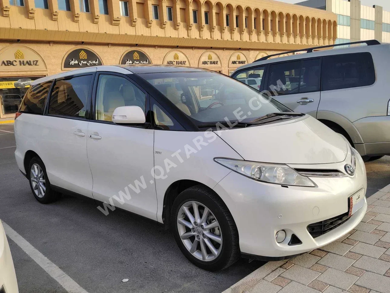 تويوتا  بريفا  2019  اوتوماتيك  160,000 كم  4 سلندر  سحب امامي  فان \ باص  أبيض