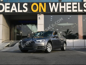 Audi  A4  3.0 T quattro  2018  Automatic  66,000 Km  4 Cylinder  Front Wheel Drive (FWD)  Sedan  Gray