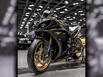 ياماها  ار 1 -  2009 - اللون اسود