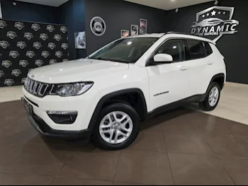 جييب  كومباس  لونغتيود  2021  اوتوماتيك  84,900 كم  4 سلندر  دفع رباعي  اس يو في  أبيض