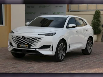 Changan  UNI-K  2023  Automatic  22,000 Km  4 Cylinder  Four Wheel Drive (4WD)  SUV  White  With Warranty