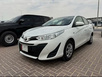 Toyota  Yaris  2020  Automatic  74,000 Km  4 Cylinder  Front Wheel Drive (FWD)  Sedan  White