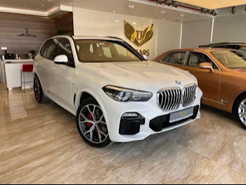 BMW  X-Series  X5 M40i  2021  Automatic  63,000 Km  6 Cylinder  All Wheel Drive (AWD)  SUV  White  With Warranty