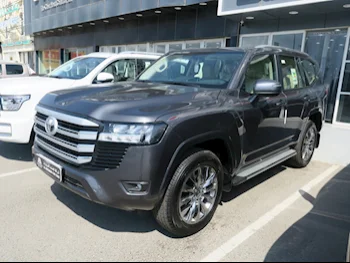 Toyota  Land Cruiser  GXR  2024  Automatic  0 Km  6 Cylinder  Four Wheel Drive (4WD)  SUV  Gray  With Warranty