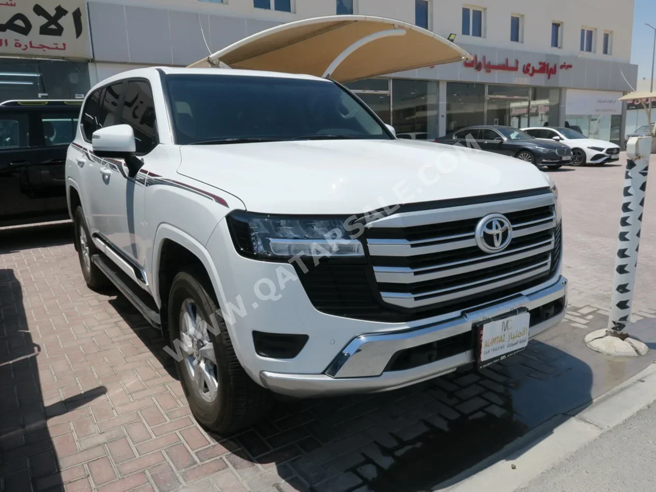 Toyota  Land Cruiser  GXR  2024  Automatic  22,000 Km  6 Cylinder  Four Wheel Drive (4WD)  SUV  White  With Warranty