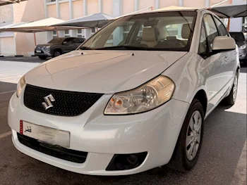 سوزوكي  4 أس أكس  2012  اوتوماتيك  154,500 كم  4 سلندر  سيدان  أبيض