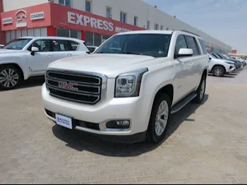 جي ام سي  يوكون  اس ال اي  2015  اوتوماتيك  177,000 كم  8 سلندر  دفع خلفي  اس يو في  أبيض