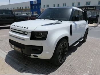 Land Rover  Defender  110 SE  2022  Automatic  119,000 Km  6 Cylinder  Four Wheel Drive (4WD)  SUV  White