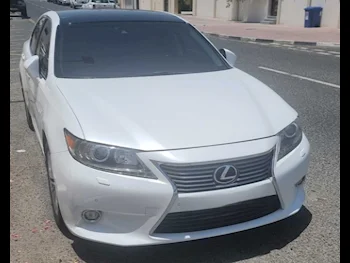 Lexus  ES  350  2014  Automatic  117,897 Km  6 Cylinder  Rear Wheel Drive (RWD)  Sedan  White