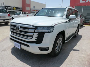 تويوتا  لاند كروزر  جي اكس ار توين توربو  2024  اوتوماتيك  0 كم  6 سلندر  دفع رباعي  اس يو في  أبيض  تحت الضمان