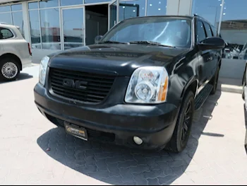 جي ام سي  يوكون  دينالي  2008  اوتوماتيك  14,000 كم  8 سلندر  دفع رباعي  اس يو في  أسود