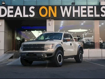 Ford  F  150 Raptor  2013  Automatic  116,000 Km  8 Cylinder  Four Wheel Drive (4WD)  Pick Up  Beige