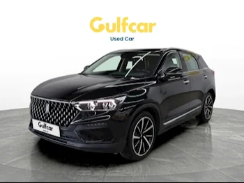 Bestune  T77  2023  Automatic  32,622 Km  4 Cylinder  Front Wheel Drive (FWD)  SUV  Black  With Warranty