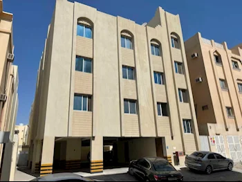 مباني ,ابراج ومجمعات - سكن عائلي  - الدوحة  - مدينة خليفة الجنوبية  للبيع