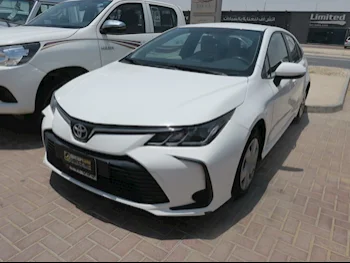 Toyota  Corolla  XLI  2022  Automatic  63,000 Km  4 Cylinder  Front Wheel Drive (FWD)  Sedan  White