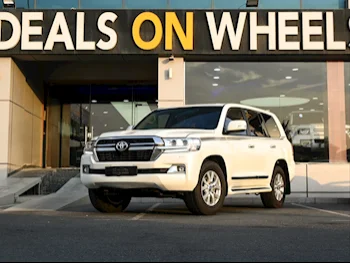 Toyota  Land Cruiser  GXR  2021  Automatic  188,000 Km  8 Cylinder  Four Wheel Drive (4WD)  SUV  White