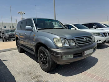 Lexus  LX  470  2002  Automatic  359,000 Km  8 Cylinder  Four Wheel Drive (4WD)  SUV  Light Gray