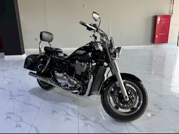 تريمف  ثاندر بيرد كوماندر -  2015 - اللون اسود