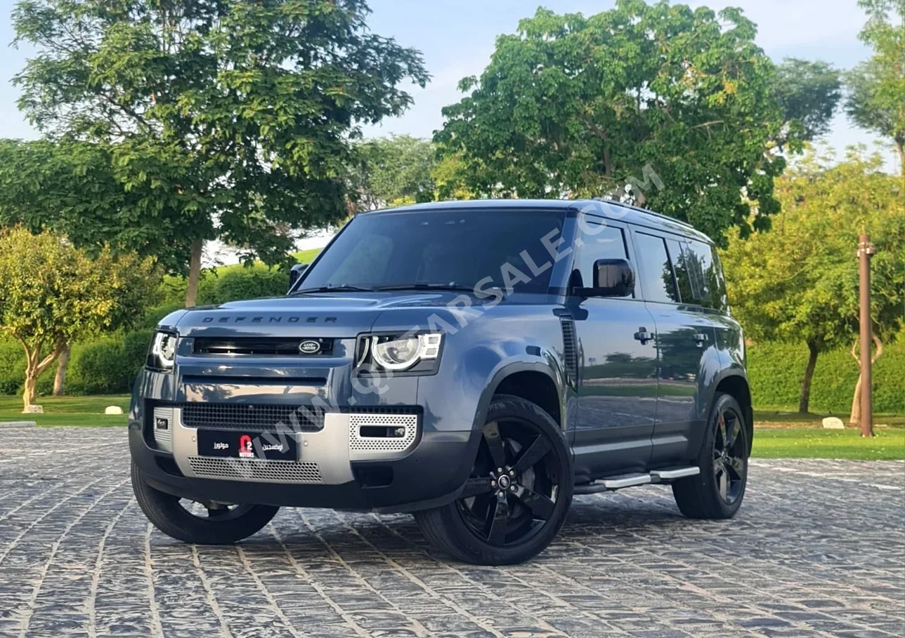لاند روفر  ديفيندر  110 اتش اس اي  2021  اوتوماتيك  64,000 كم  6 سلندر  دفع رباعي  اس يو في  أزرق غامق  تحت الضمان