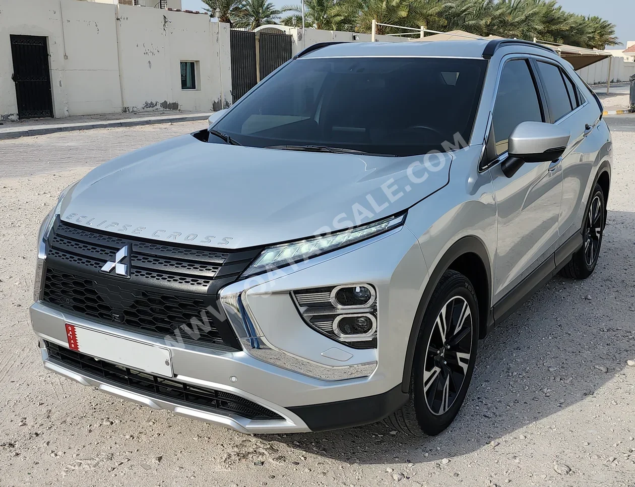 Mitsubishi  Eclipse  2022  Automatic  55,000 Km  4 Cylinder  Front Wheel Drive (FWD)  SUV  Silver