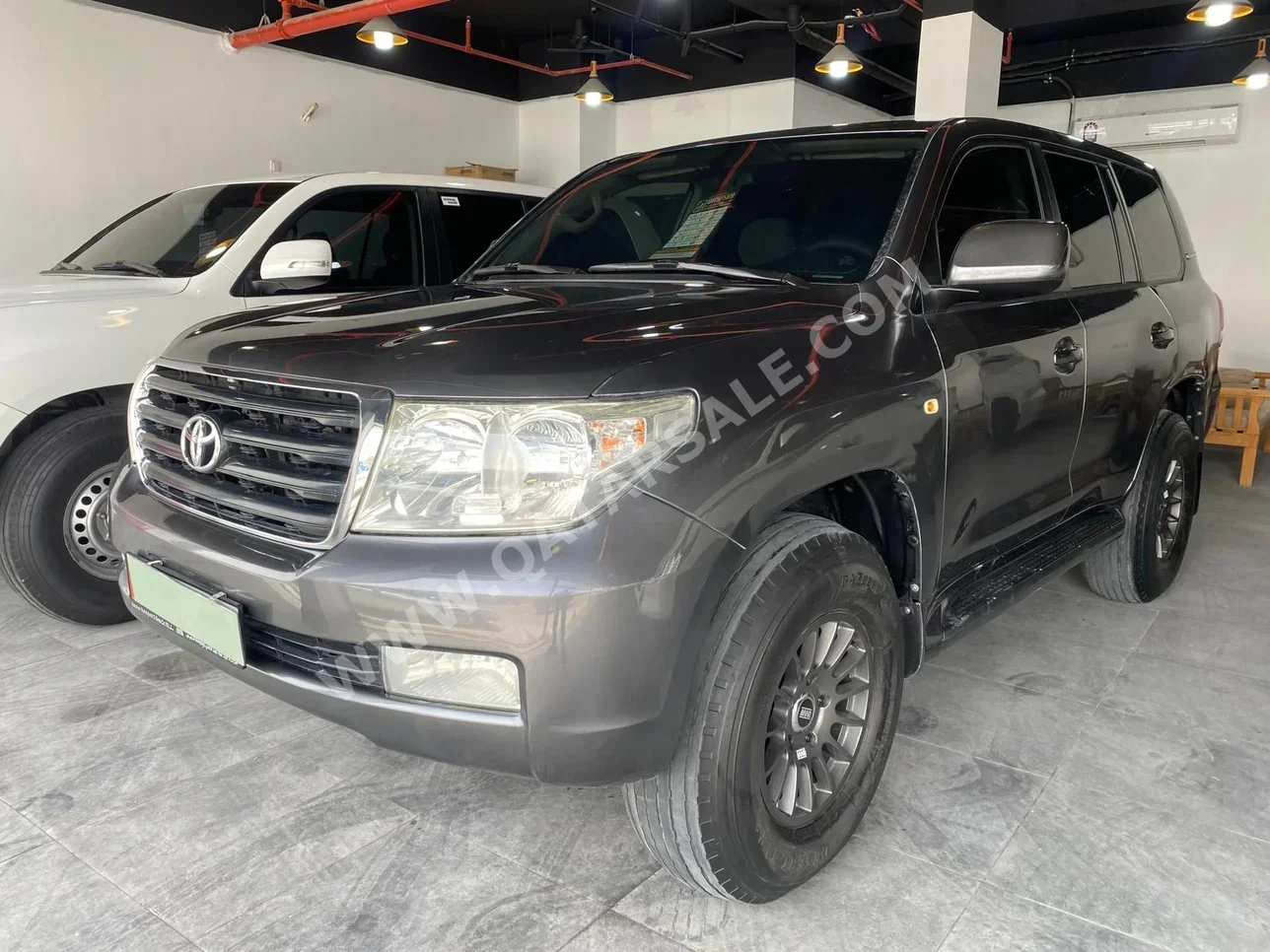 Toyota  Land Cruiser  GX  2010  Automatic  309,000 Km  6 Cylinder  Four Wheel Drive (4WD)  SUV  Gray