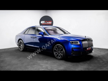 رولز - رويس  غوست  بلاك بادج  2023  اوتوماتيك  4,500 كم  12 سلندر  دفع كلي مستمر  سيدان  ازرق